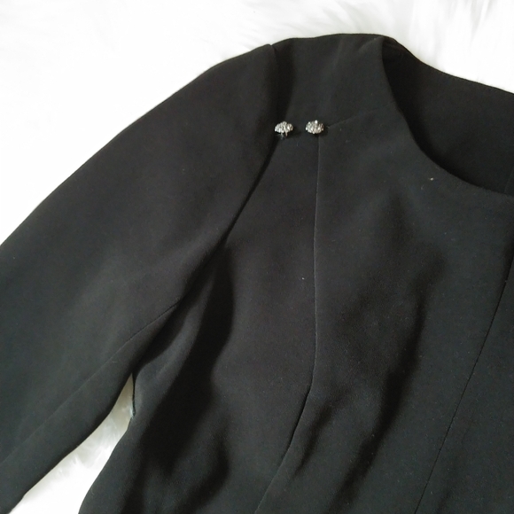 Little Black dress - Picture 2 of 5